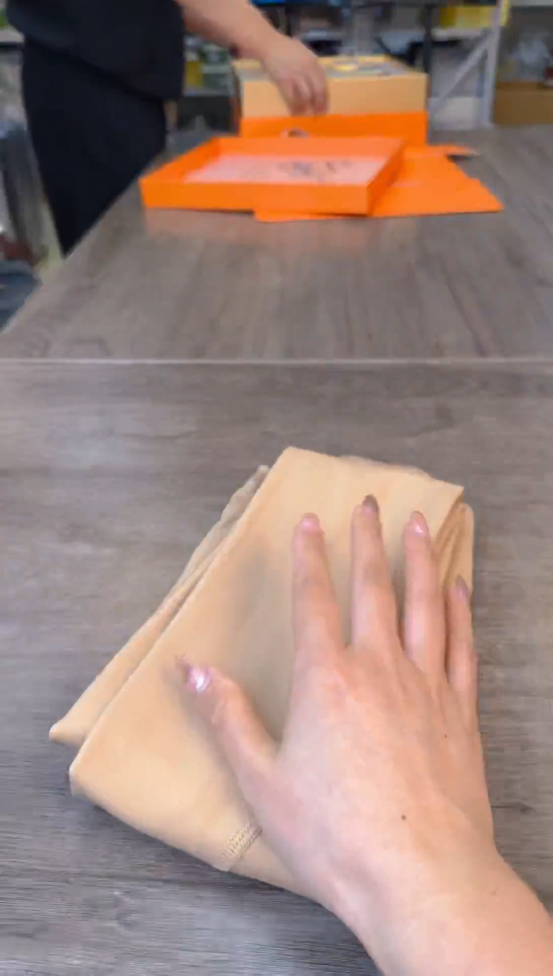 瓷片全场换新地板价@@CQ2843