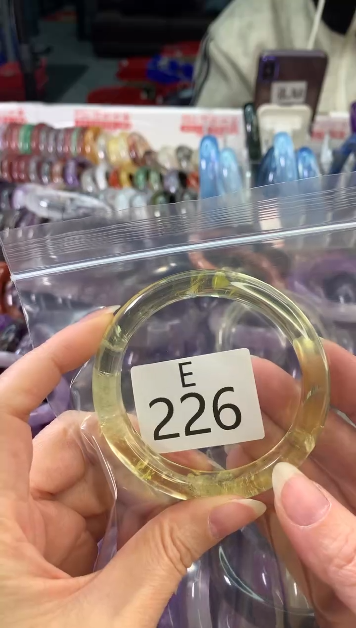 【闪购商品】水晶水晶手镯E未镶嵌226-57