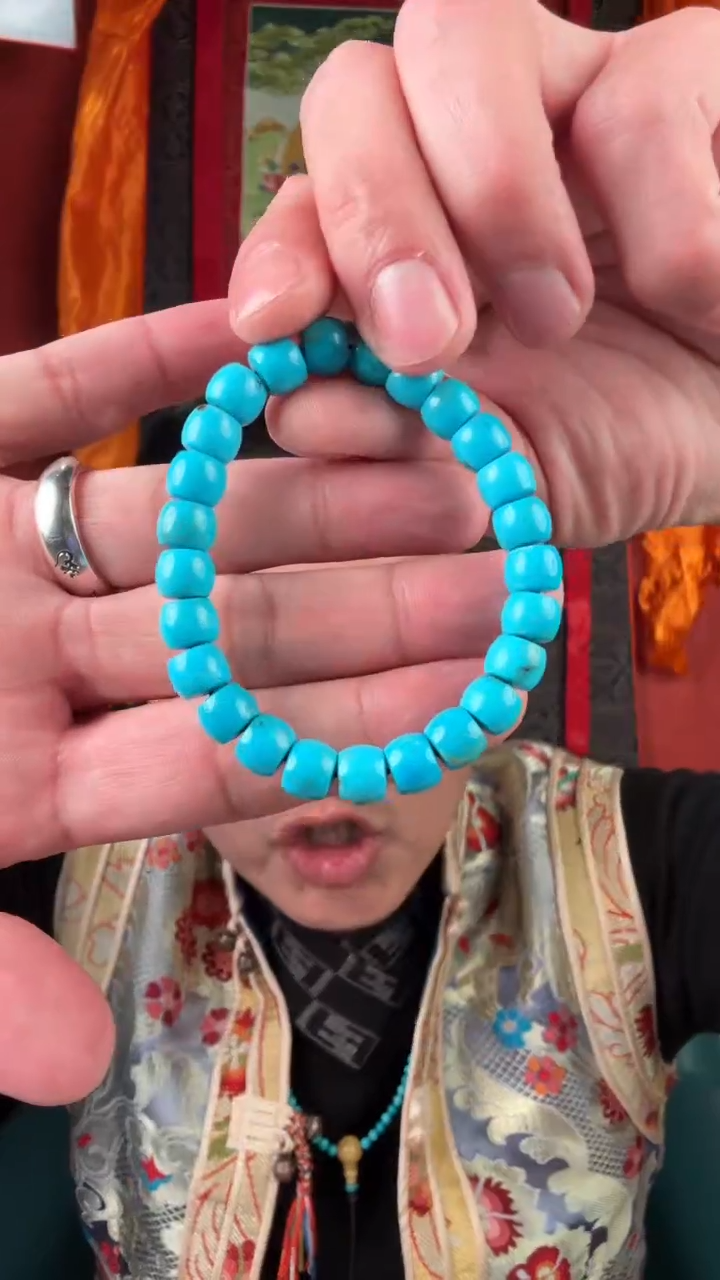 无非金属绿绿手串