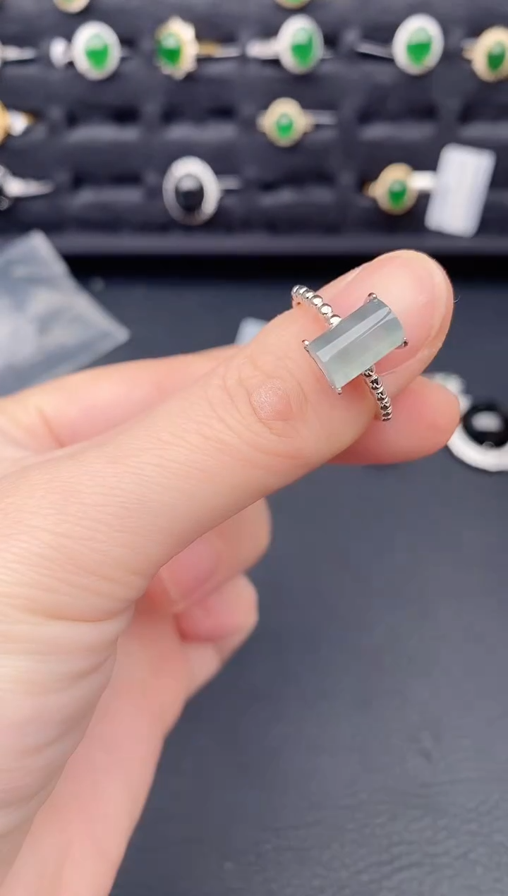 银S925镶嵌戒指翡翠天然a货翡翠310