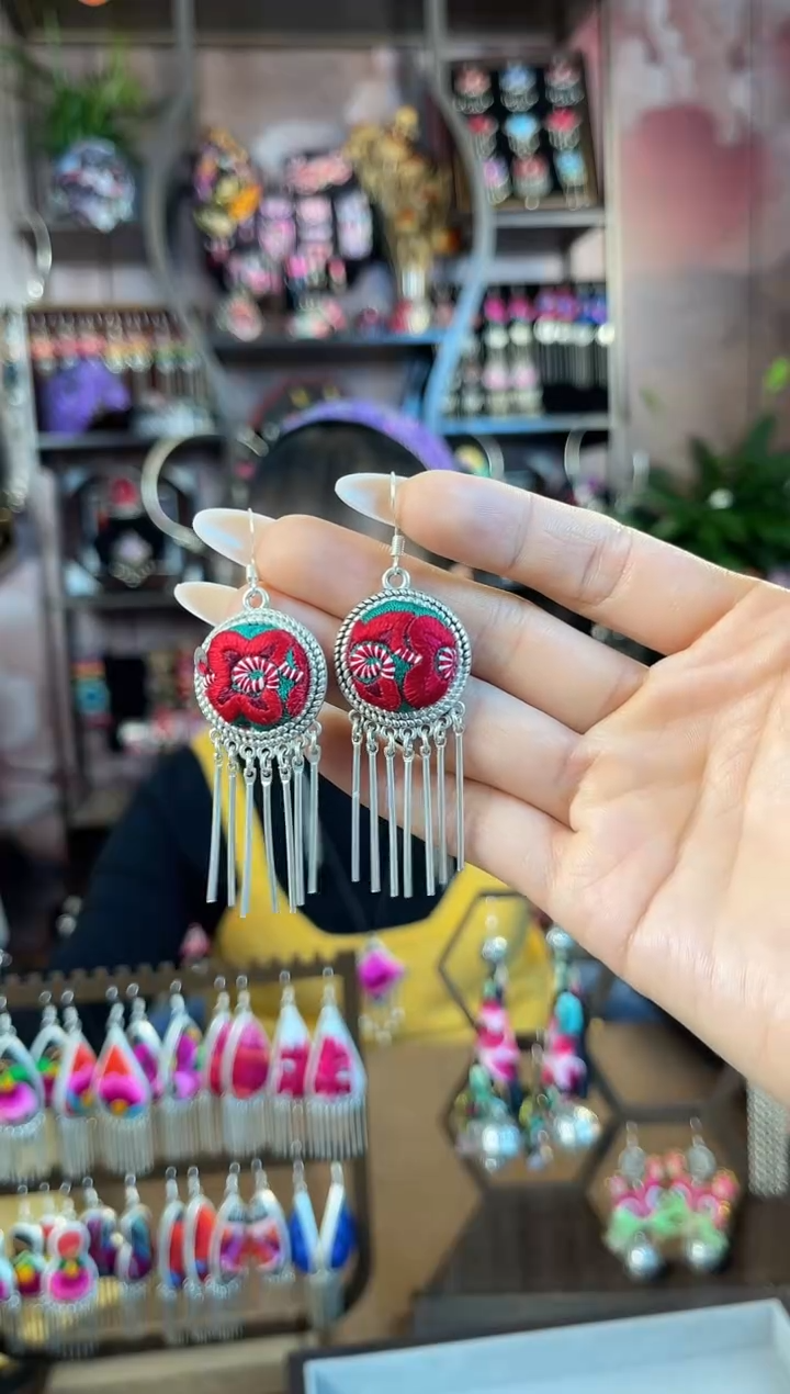 织绣民族风手工非遗老绣饰品336