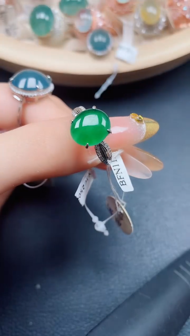 【闪购商品】翡翠戒指银S925镶嵌翡翠