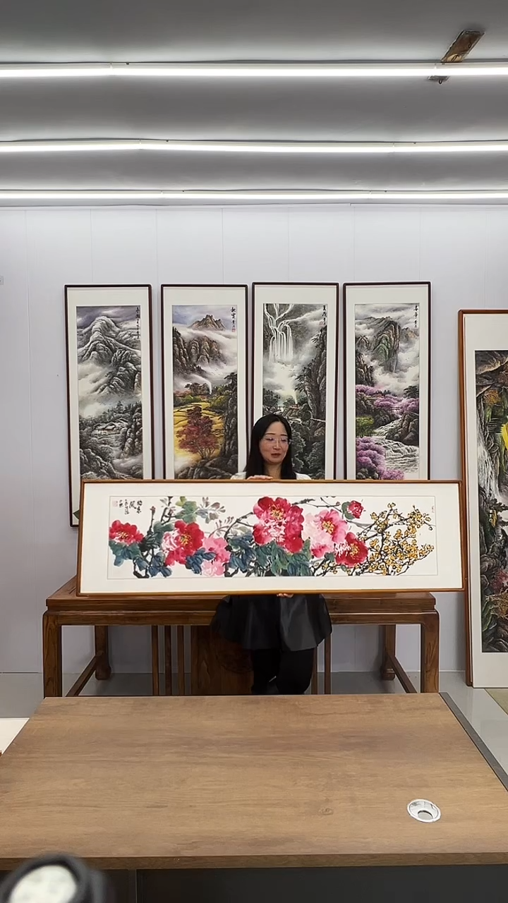 国画汪琼 160*45 国色天香