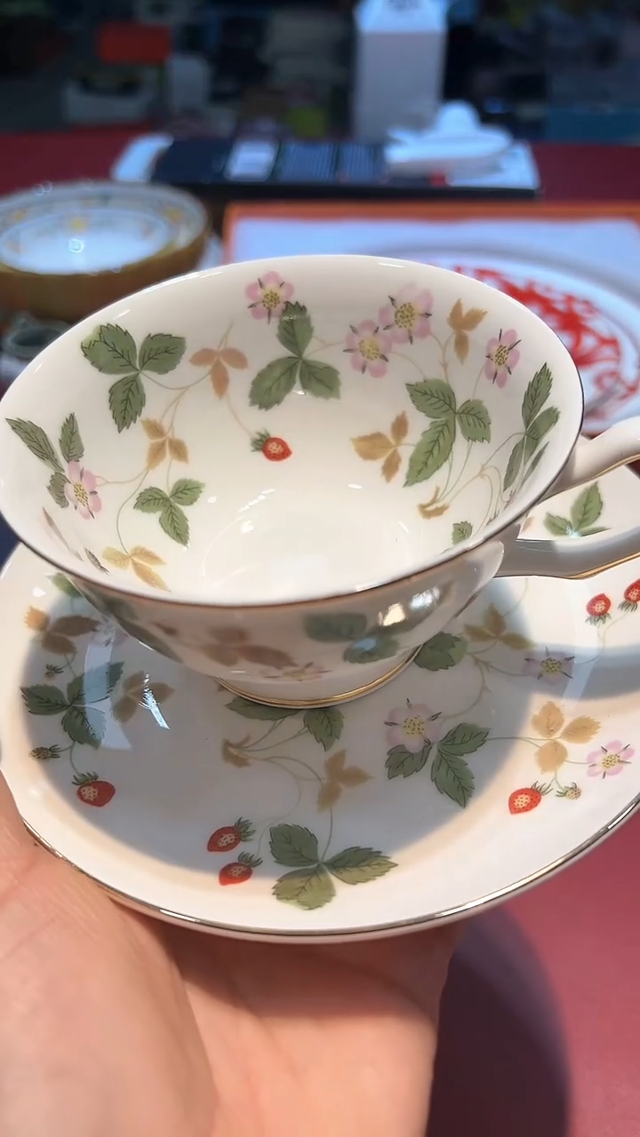 【闪购商品】瓷片锅碗瓢盆一件不剩