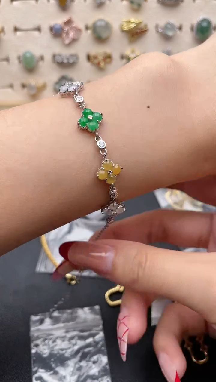 【闪购商品】翡翠手链银S925镶嵌一物一证一礼盒