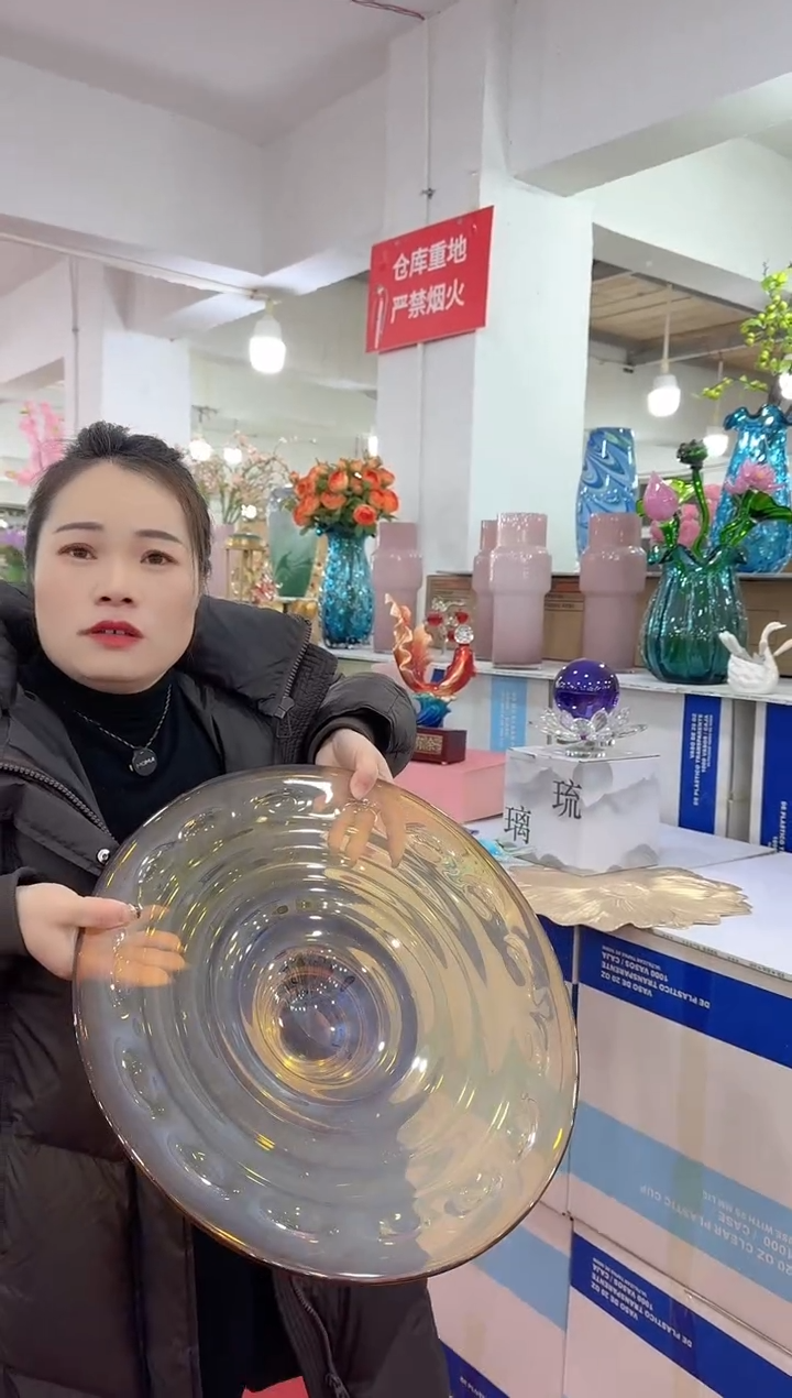 【闪购商品】无铅玻璃甄选花器-a-早9