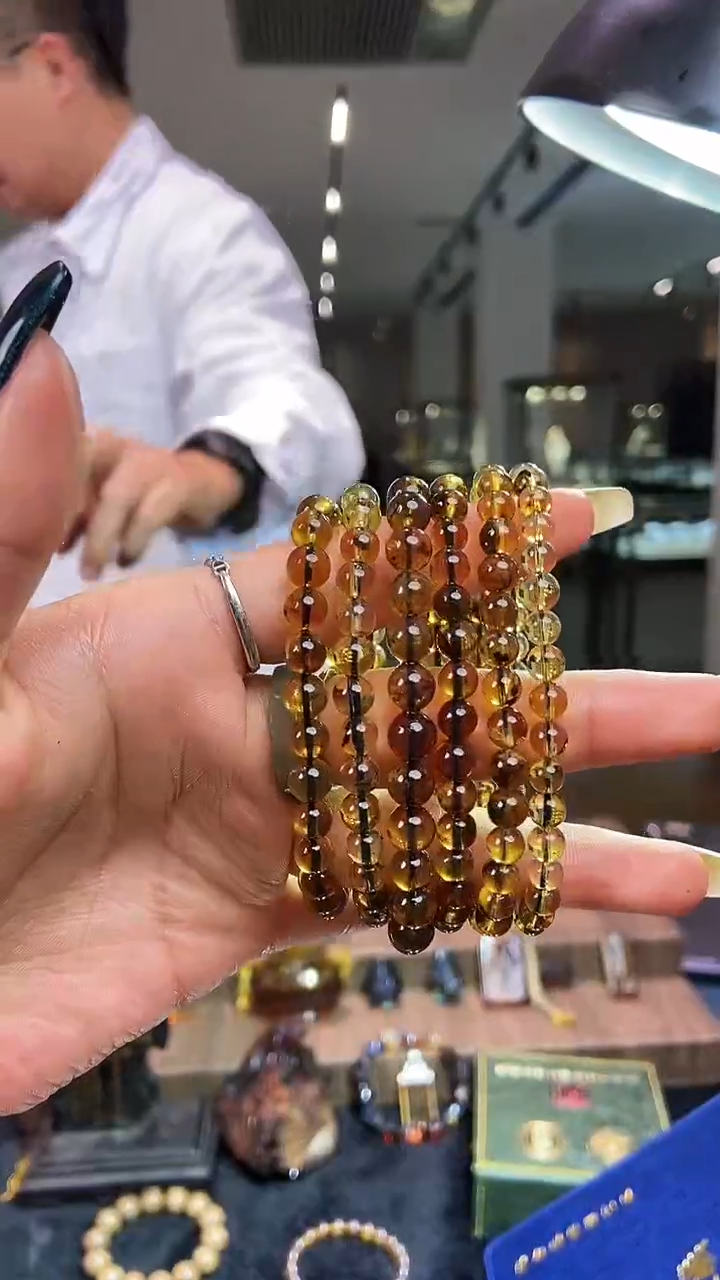 琥珀颈饰未镶嵌金兰手串多样性发其一