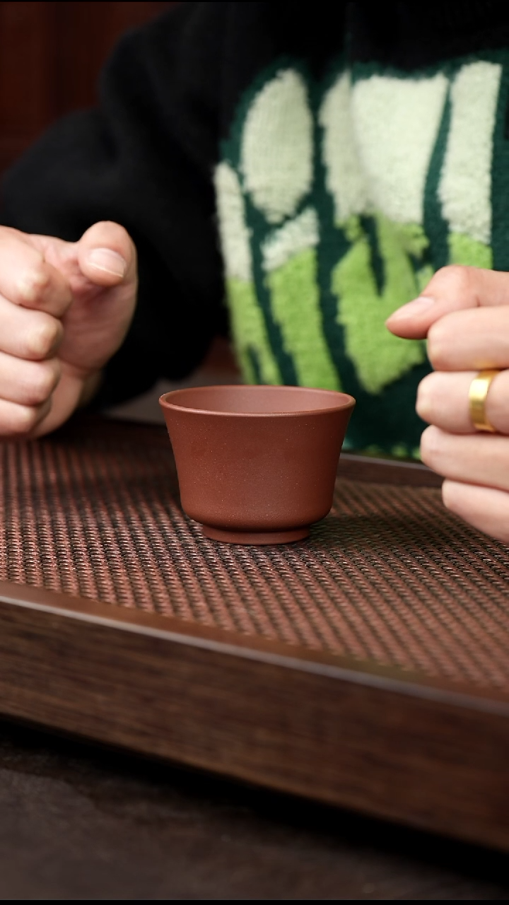 茶杯紫砂底槽清马蹄杯