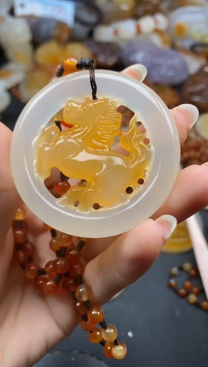 未镶嵌1玛瑙/玉髓梦**牛ll