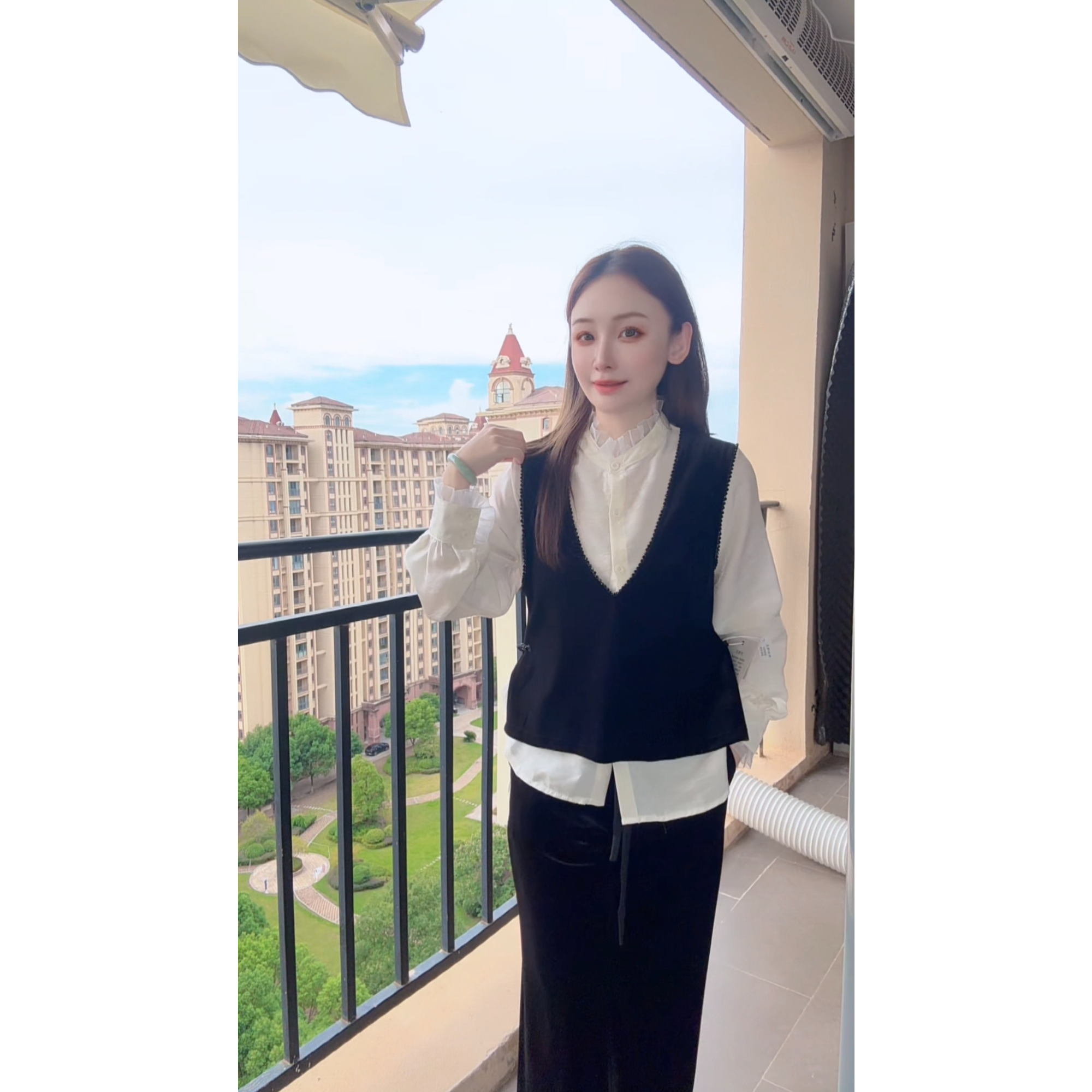 丝绒马甲衬衫长袖两件套2025秋季新款气质显瘦两件套装Q549185