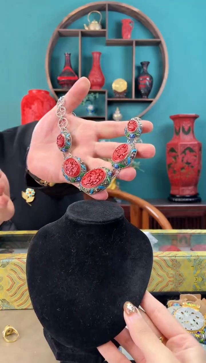 一***。非遗手工花丝镶嵌项链漆