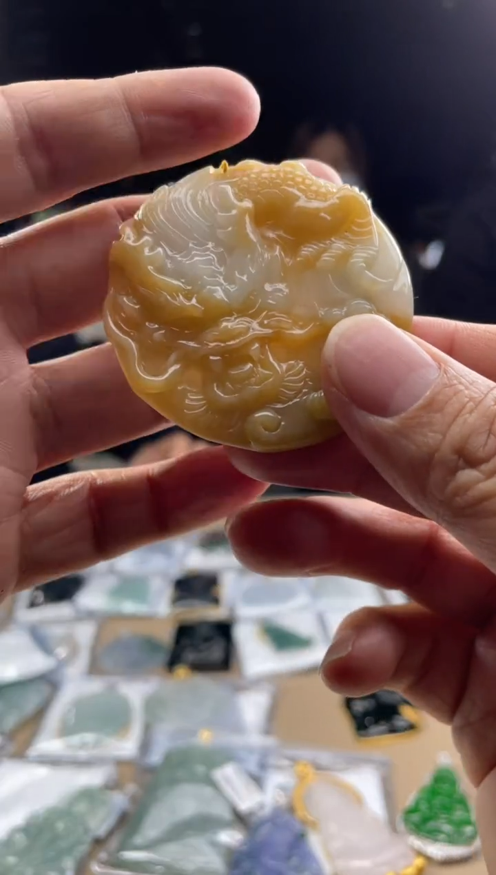 【闪购商品】定制翡翠未镶嵌            3782