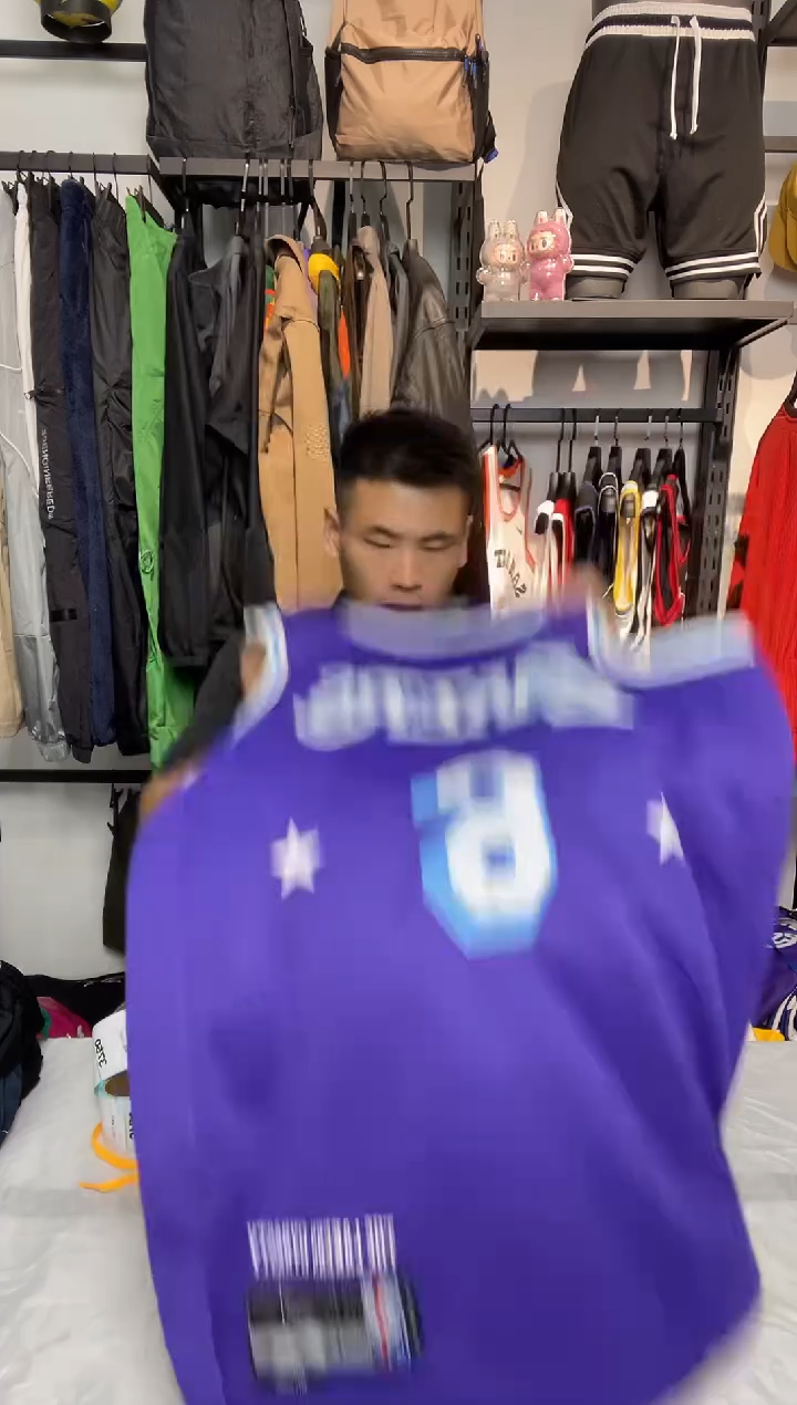 3750编码 耐克卫衣服饰过款为准 尺码