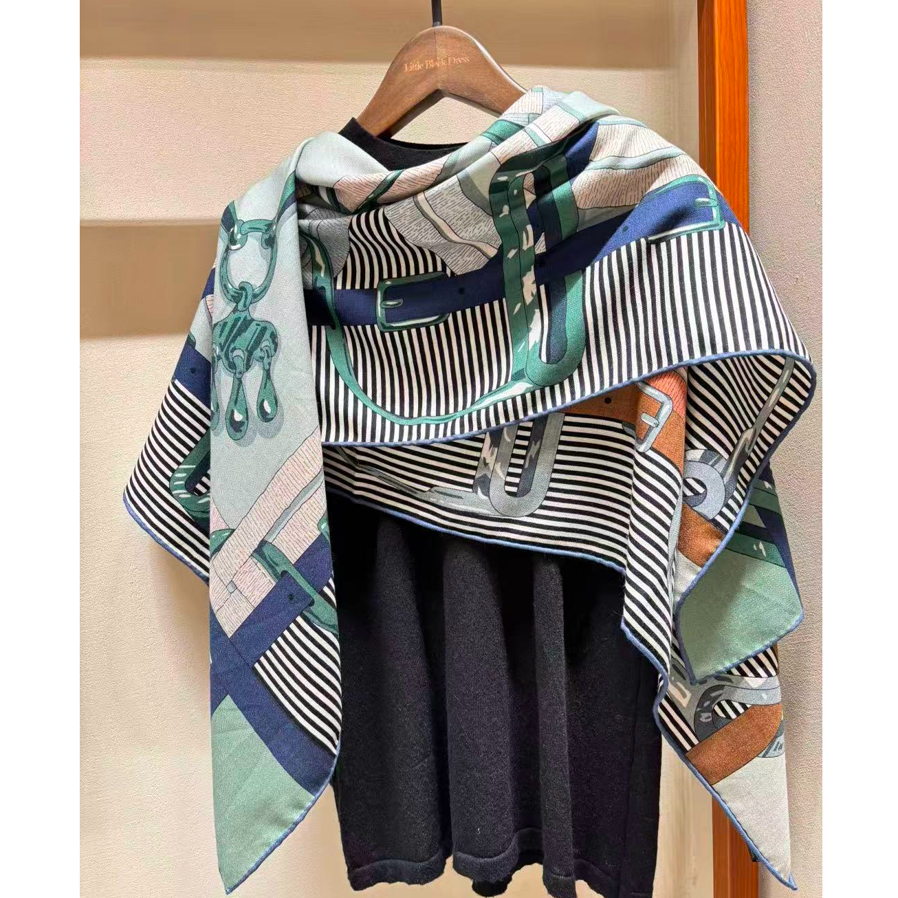 澳洲羊毛双面马鞍锁链女士135方巾丝巾时尚围巾百搭秋冬H338