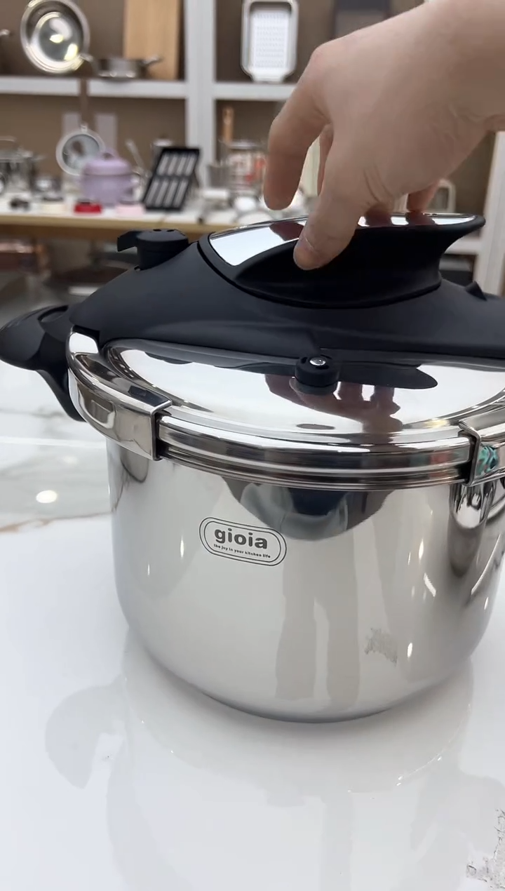 【闪购商品】不锈钢高压锅