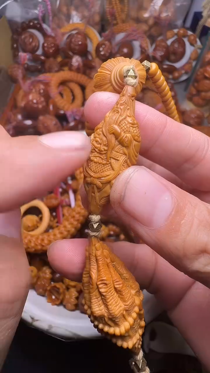 手串橄榄核关公脖挂