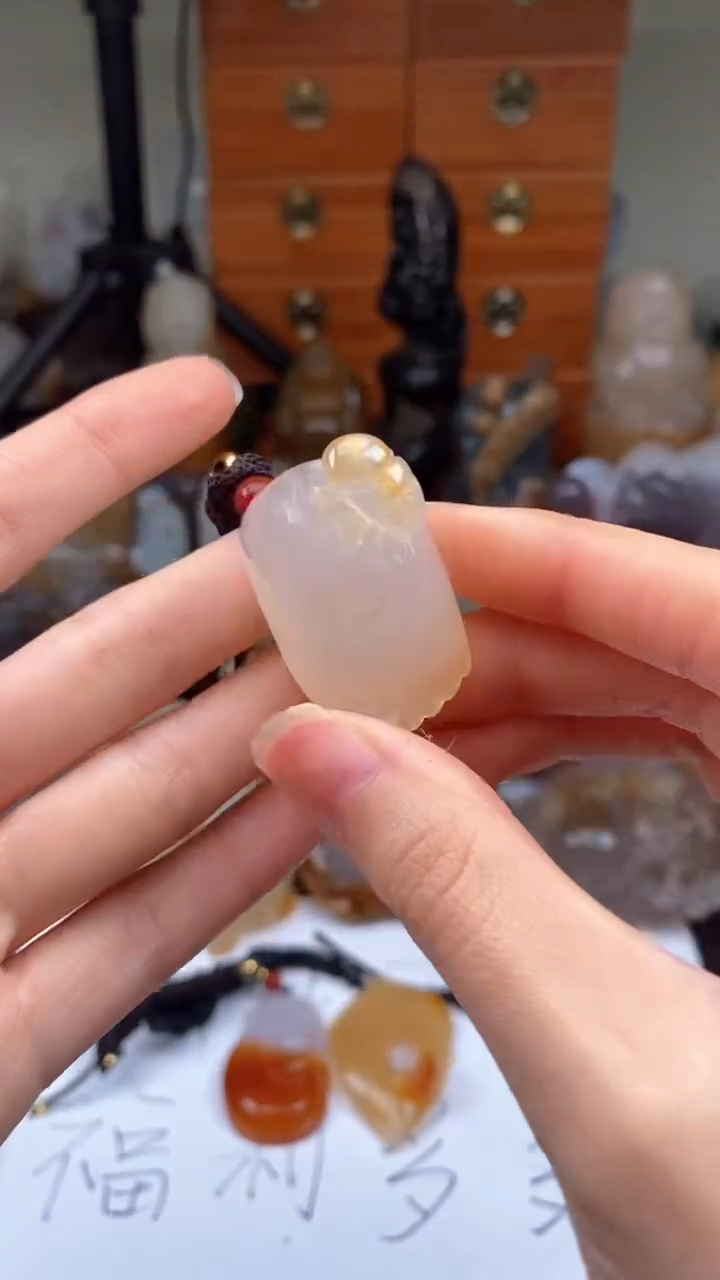 【闪购商品】玛瑙/玉髓颈饰未镶嵌AA