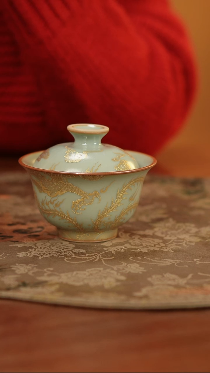 善窑厂汝窑堆金龙凤呈祥盖碗