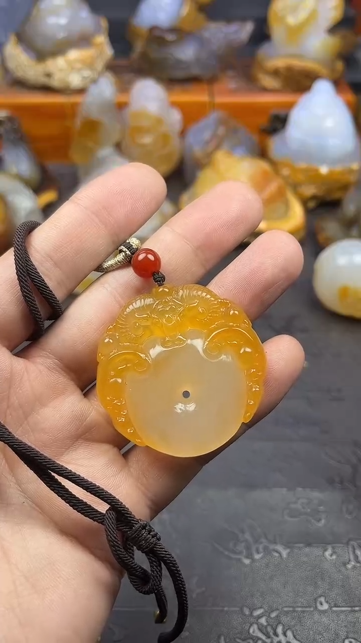 【闪购商品】玛瑙/玉髓吊坠未镶嵌1