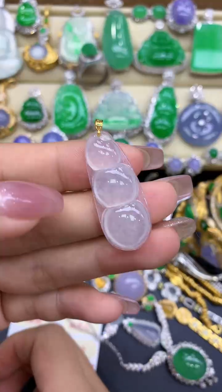 颈饰18K金镶嵌翡翠75-中国好珍宝