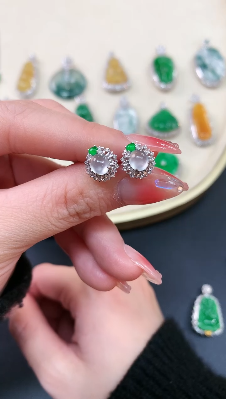 【闪购商品】翡翠耳饰18K金镶嵌A870|7500