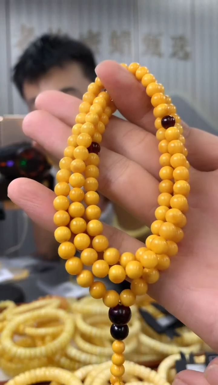 【闪购商品】琥珀裸石未镶嵌链子