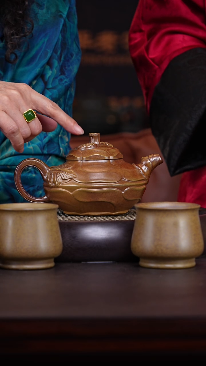 【闪购商品】紫砂茶壶杨建英31-43 风卷葵套组