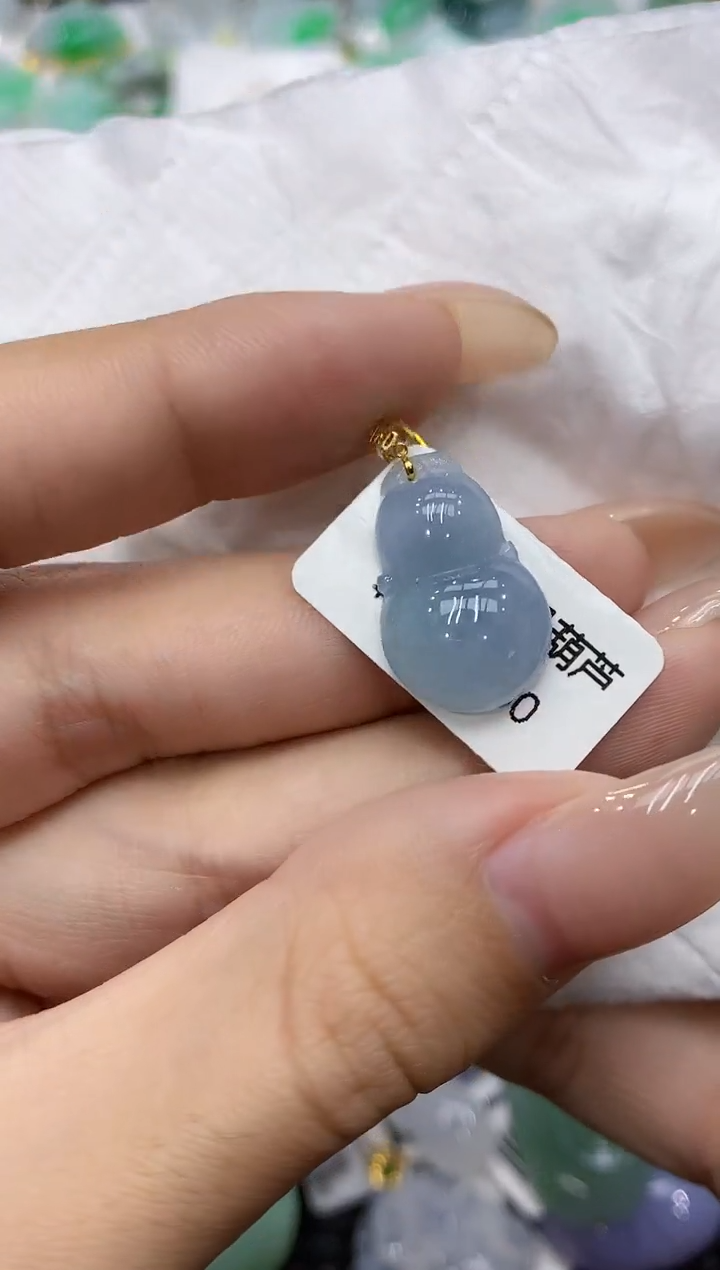 颈饰18K金镶嵌翡翠111111111111