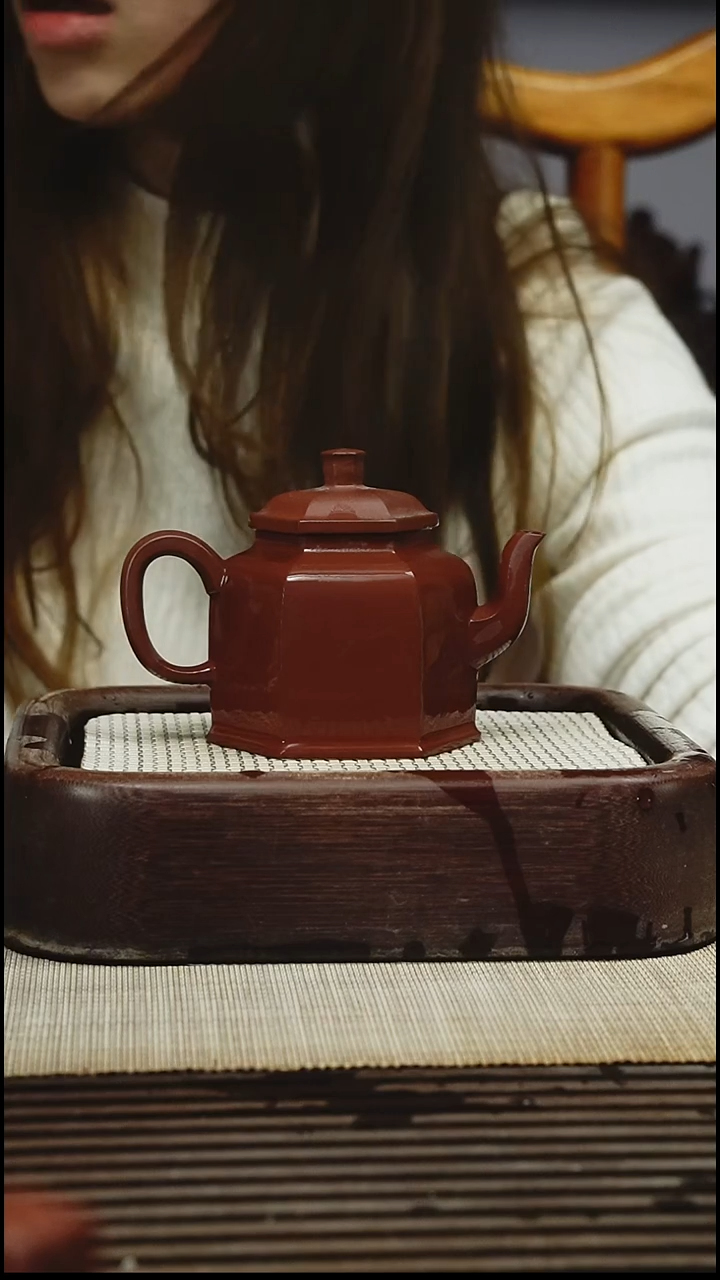 茶壶紫砂180CC  