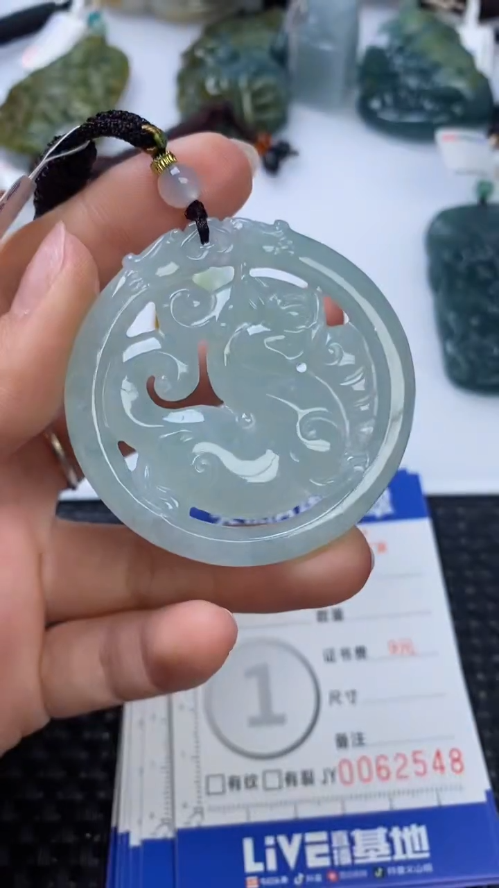 【闪购商品】翡翠颈饰未镶嵌111111111111111111