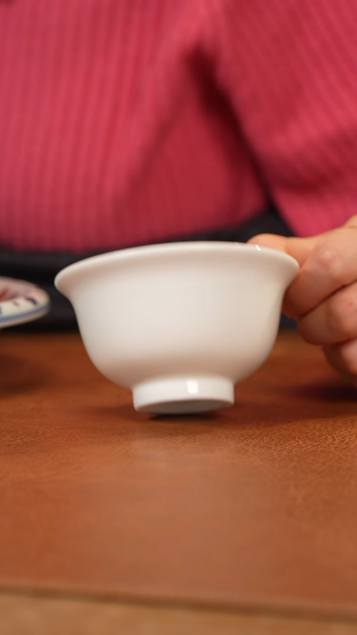 【闪购商品】杯景德镇白胎压手杯