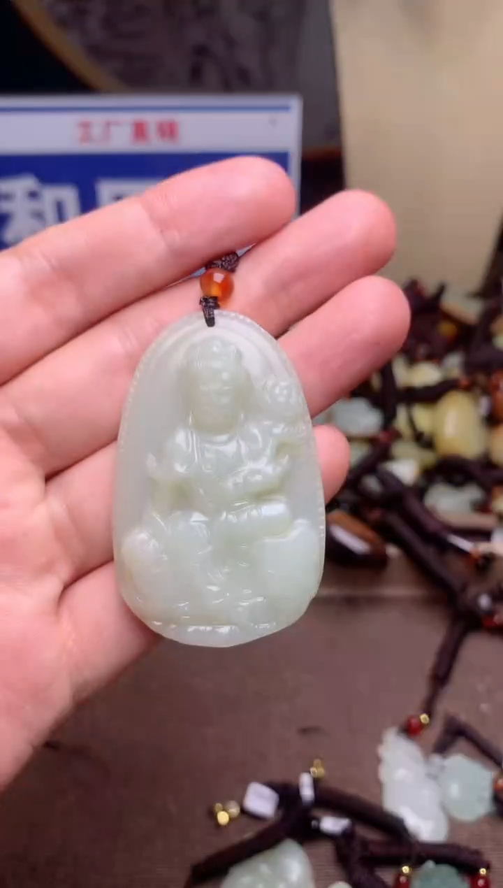 【闪购商品】和田玉颈饰未镶嵌1