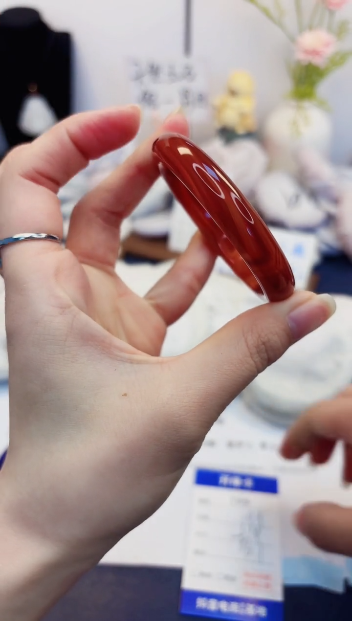 【闪购商品】石英质玉手镯未镶嵌199-玛瑙-圈口53