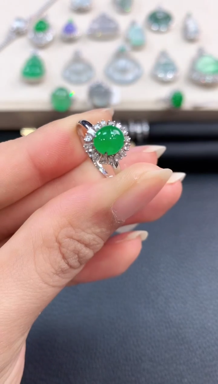 【闪购商品】翡翠戒指18K金镶嵌b65   多样性一件发货