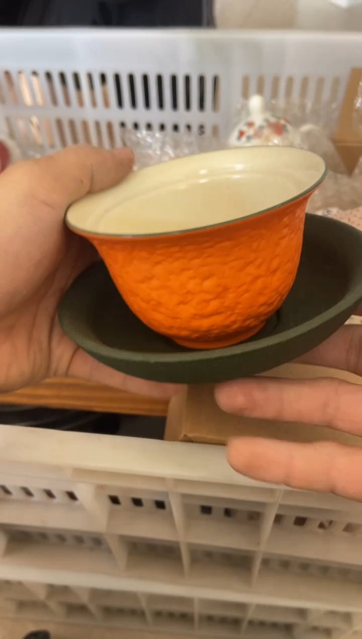 杯无运费险有瑕疵的摄影的产品有使用过的痕迹有点脏介意勿拍