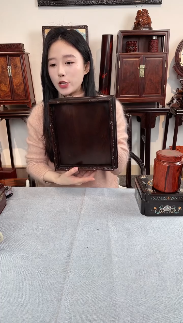 【闪购商品】红酸枝木类成套家具文盘