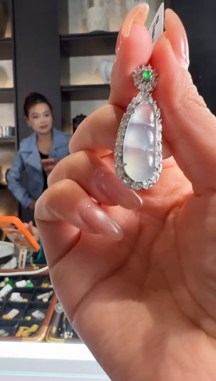 颈饰银S925镶嵌翡翠93