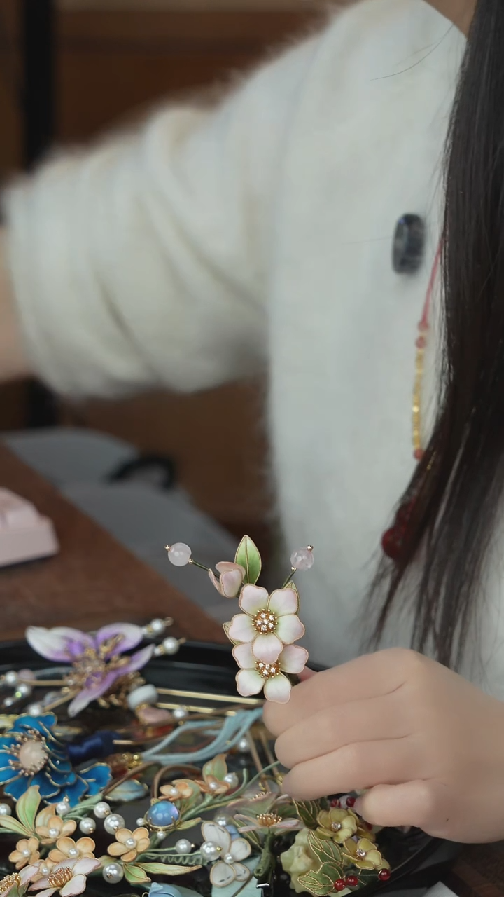 刺绣闪购纯手工非遗国风饰品