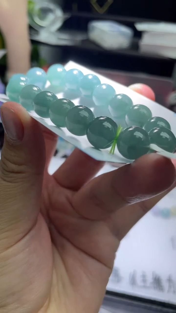 【闪购商品】翡翠手串未镶嵌翡翠