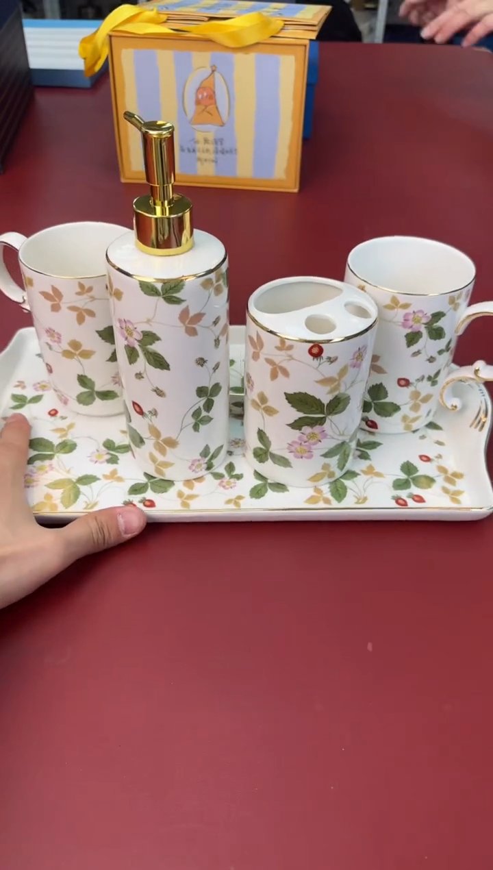 【闪购商品】瓷片新号开播全场漏@@Y255