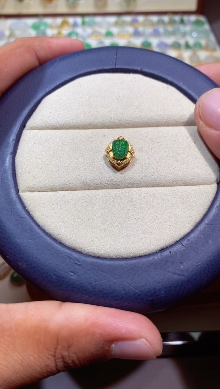 颈饰18K金镶嵌翡翠光****打111111