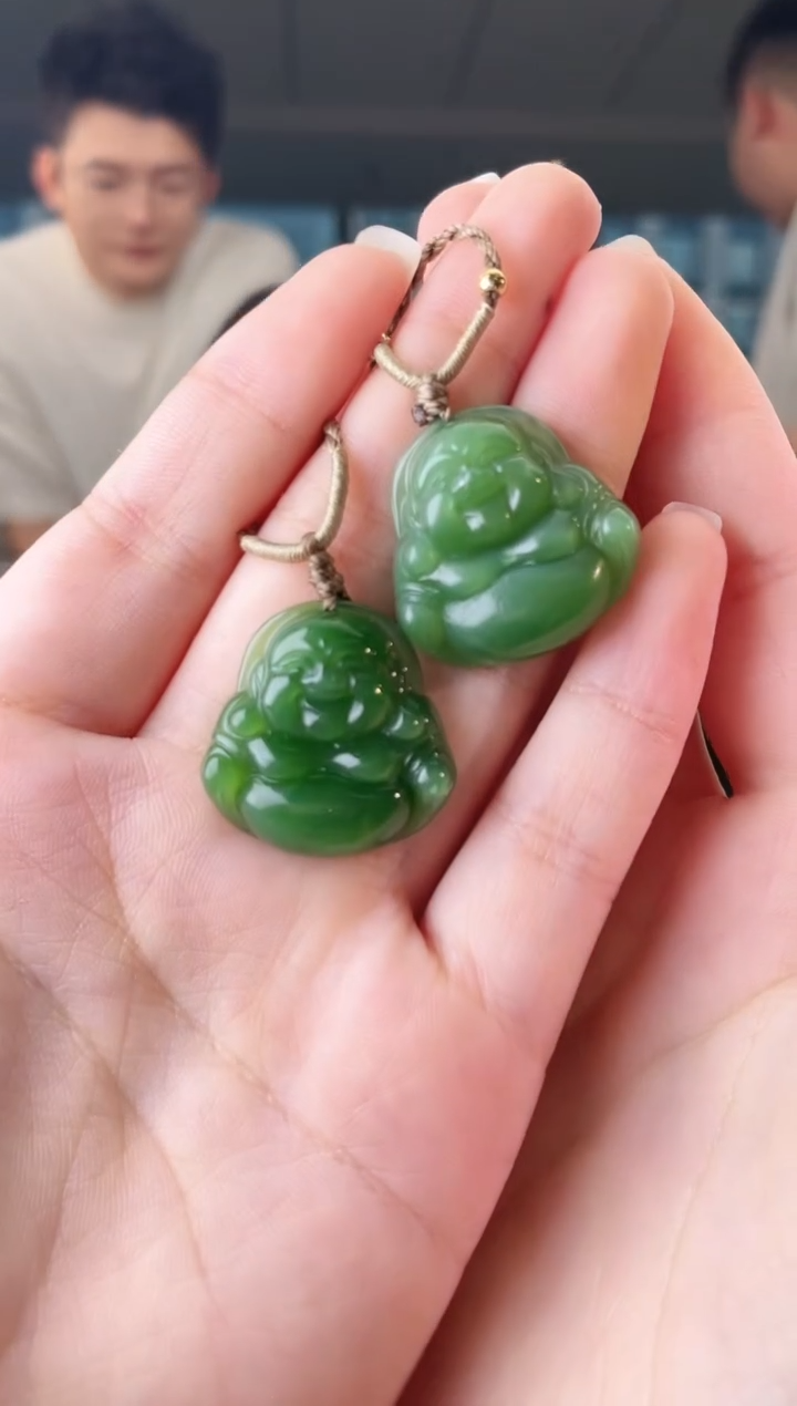 和田玉未镶嵌颈饰佛公 多样性发其一 随机发一个