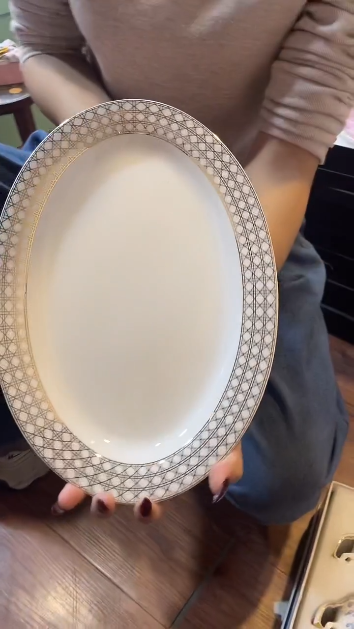 杯鸿辉家品牌瓷器，京东包邮！