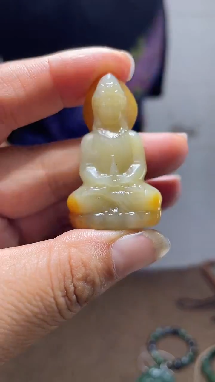 未镶嵌和田玉把件1