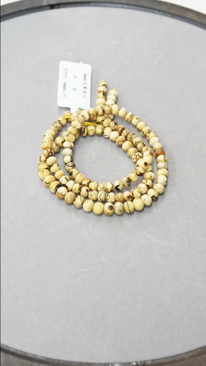 裸石琥珀未镶嵌抚顺琥珀6+干白花多样性发其一