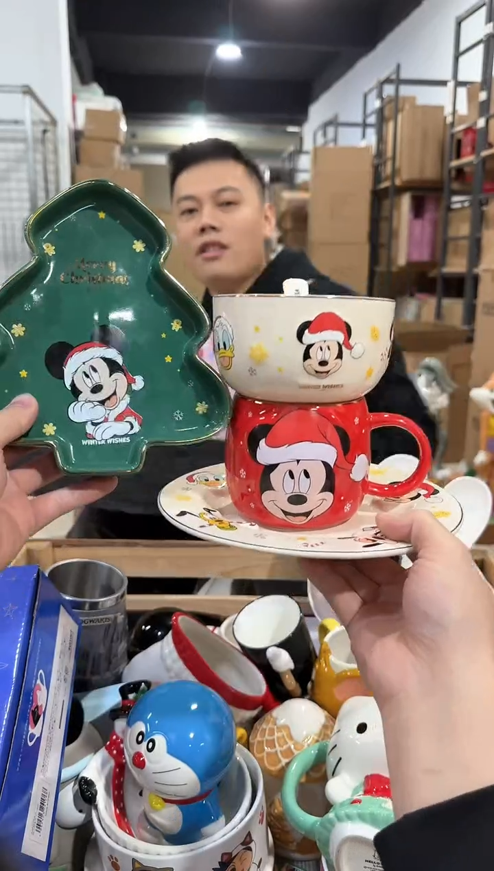 瓷片原盒圣诞米奇餐具套装