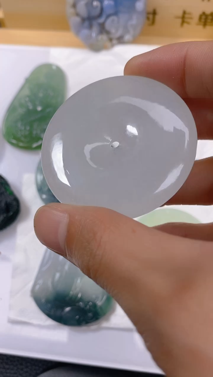 【闪购商品】定制翡翠未镶嵌YFZ000114