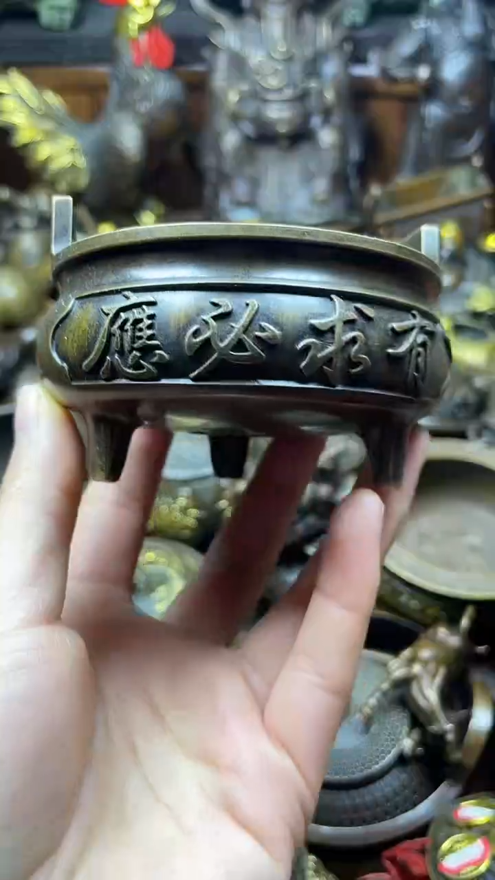 闪购链接，点击下单，有运费险，铜摆件