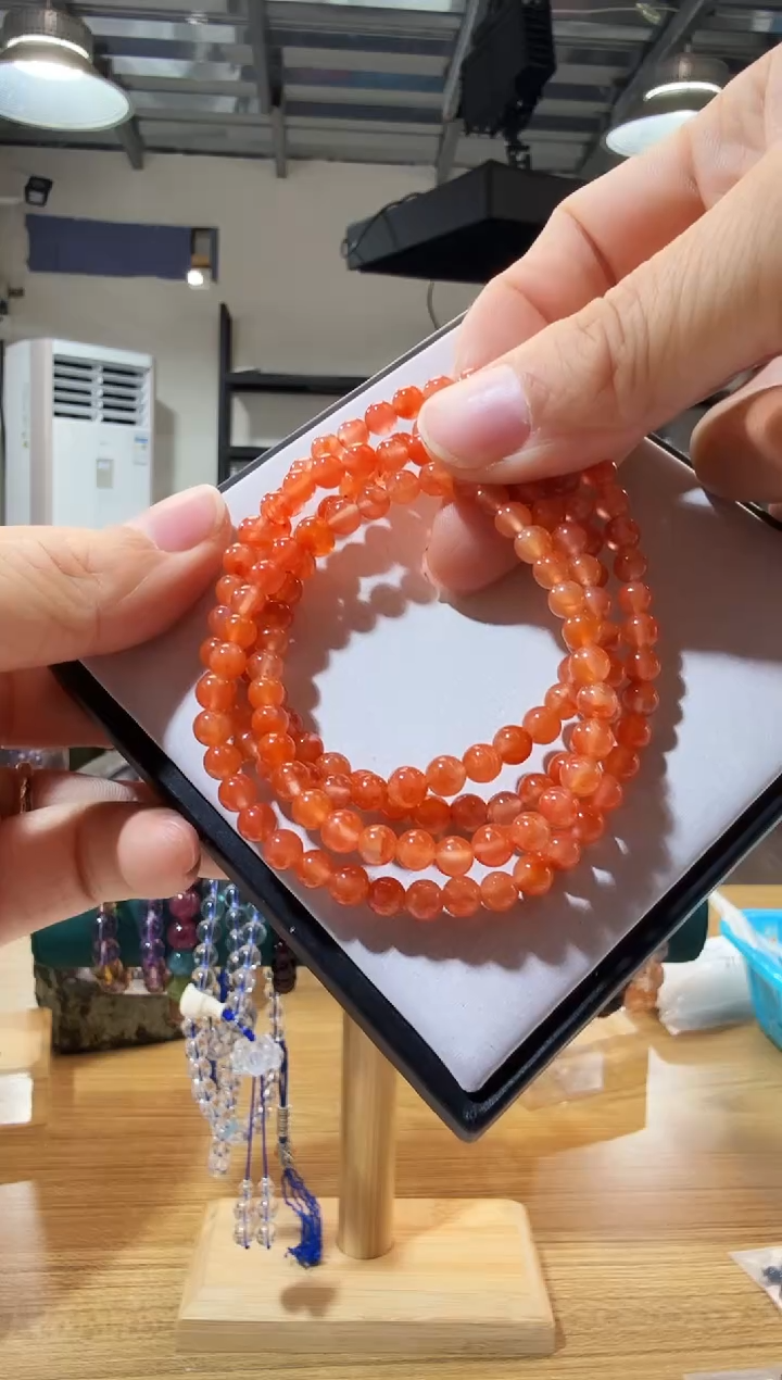 未镶嵌手链南红玛瑙优0275  约5mm