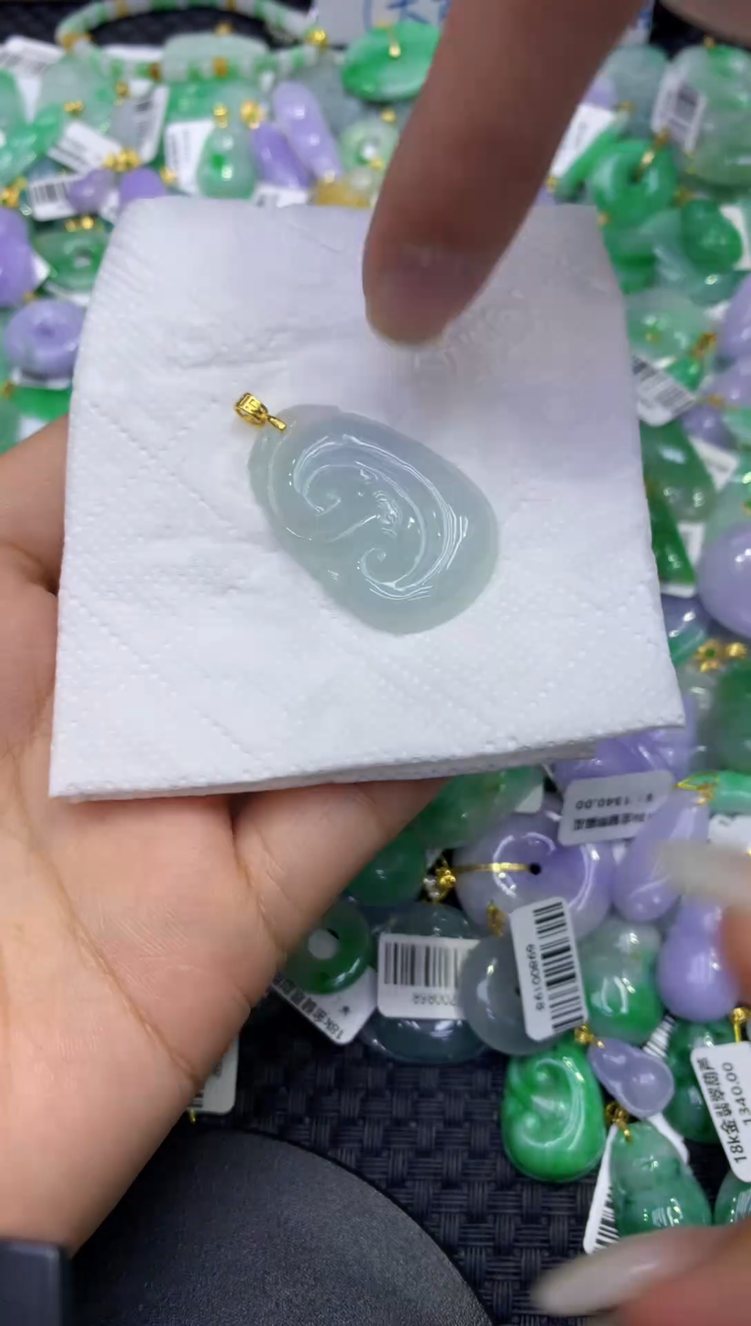 颈饰未镶嵌翡翠天然缅甸A货翡翠